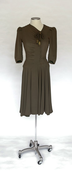 1940's Olive Green Dress $20