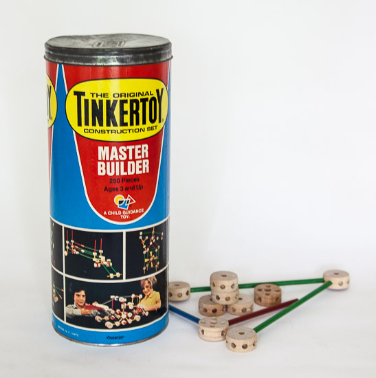 Vintage Tinkertoy Construction Set $8